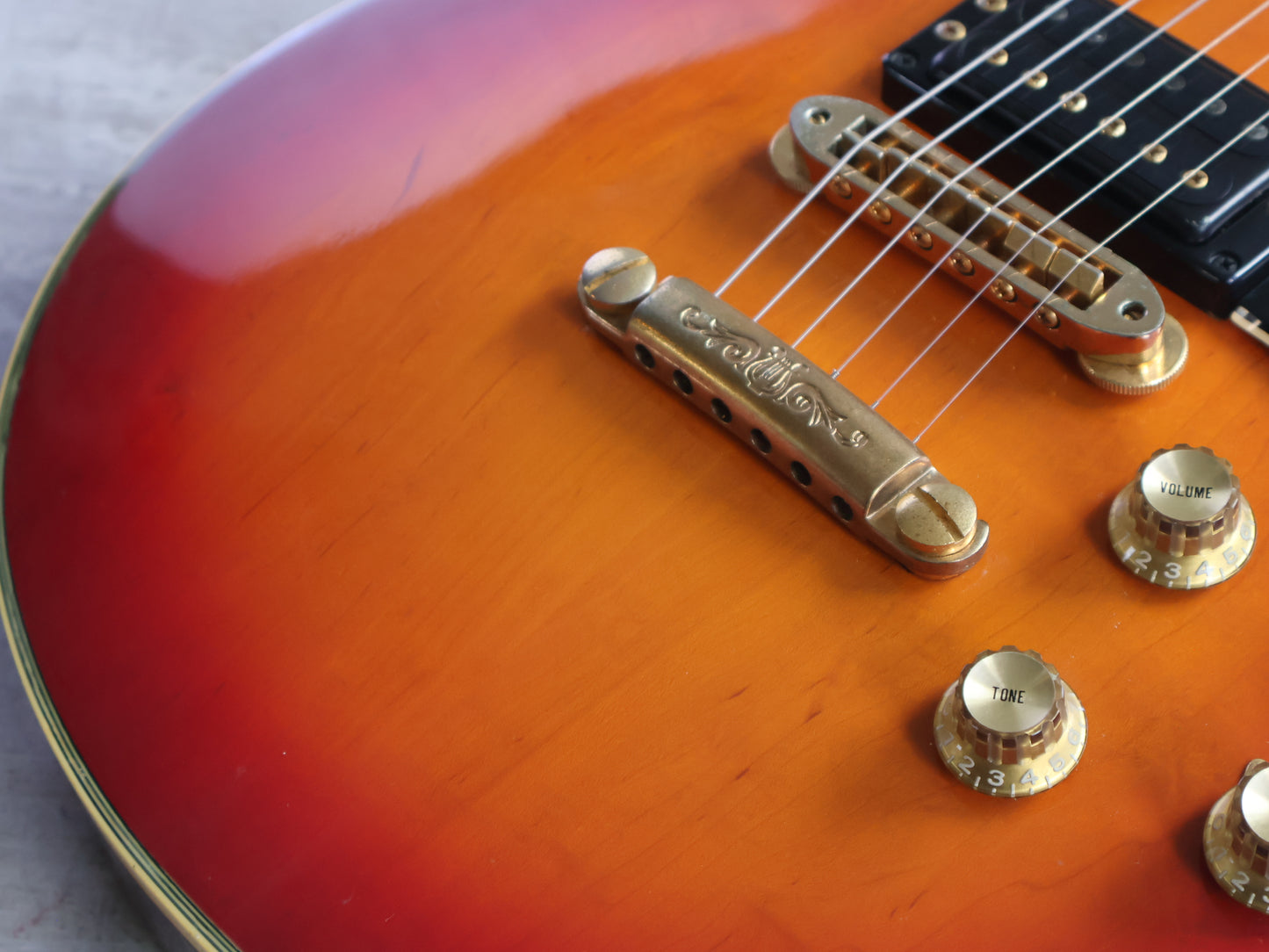 1981 Yamaha Japan SG-1000 Double Cutaway (Cherry Sunburst)