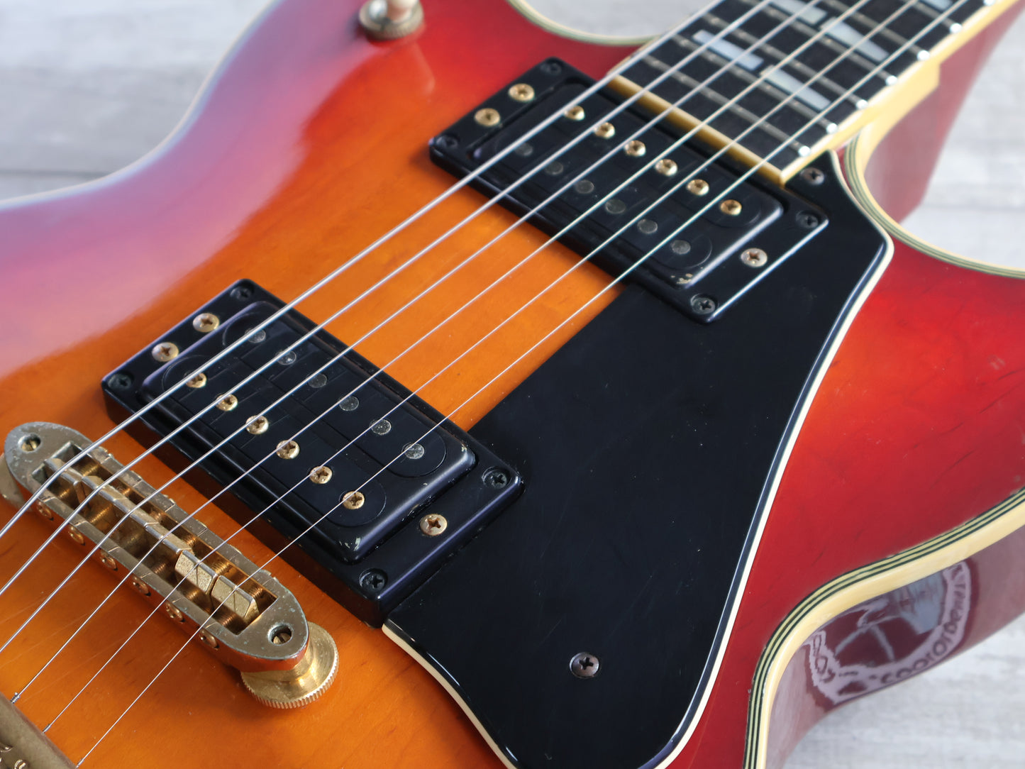1981 Yamaha Japan SG-1000 Double Cutaway (Cherry Sunburst)