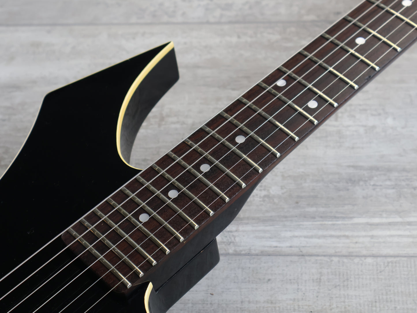 1986 BC Rich Japan WG-13BK Warlock (Black)