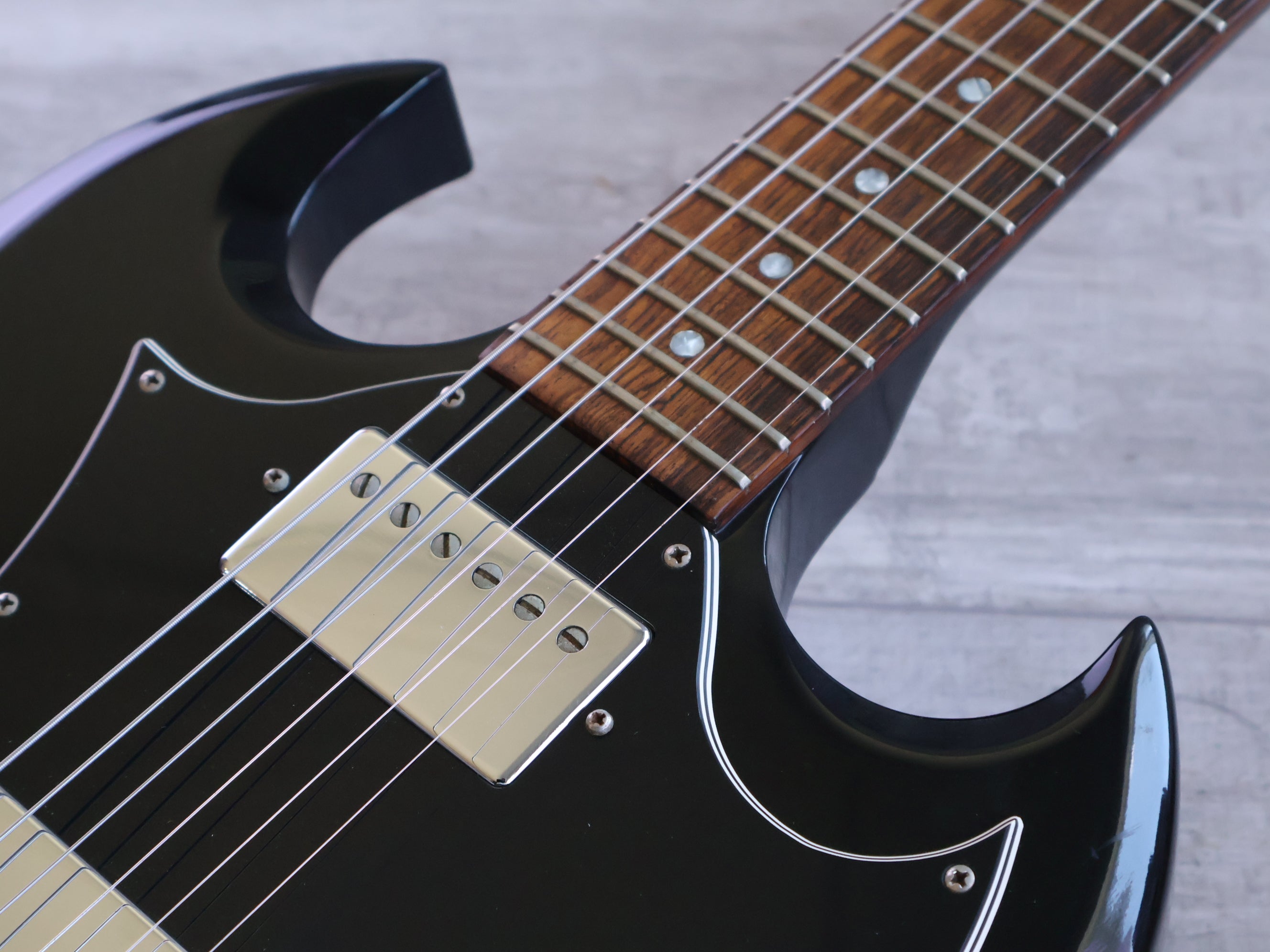 2004 Gibson USA SG Special Double Cutaway (Ebony) – Cool Old Guitars