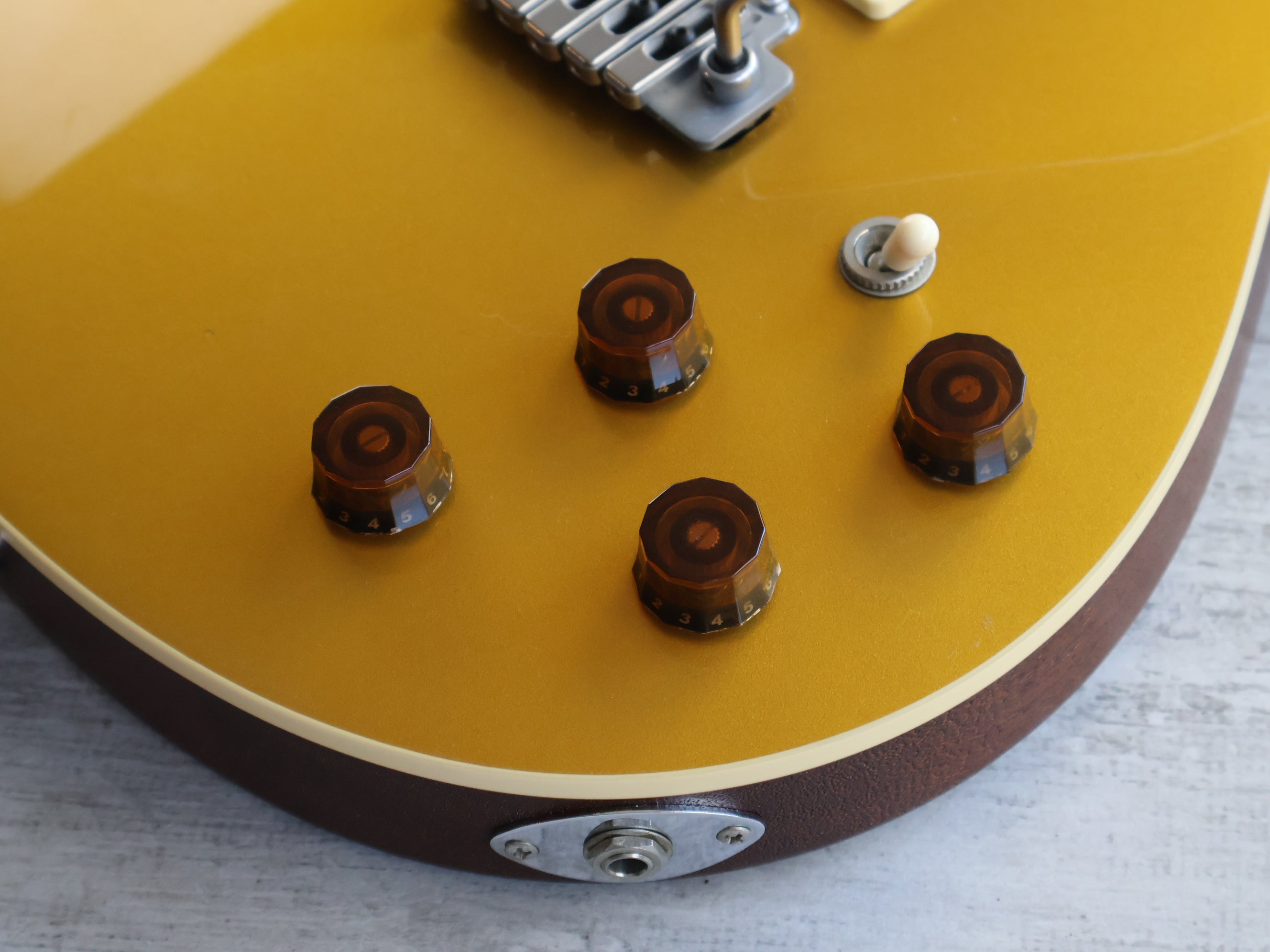 2010 Greco EW-88 Double Cutaway (Gold Top) – Cool Old Guitars