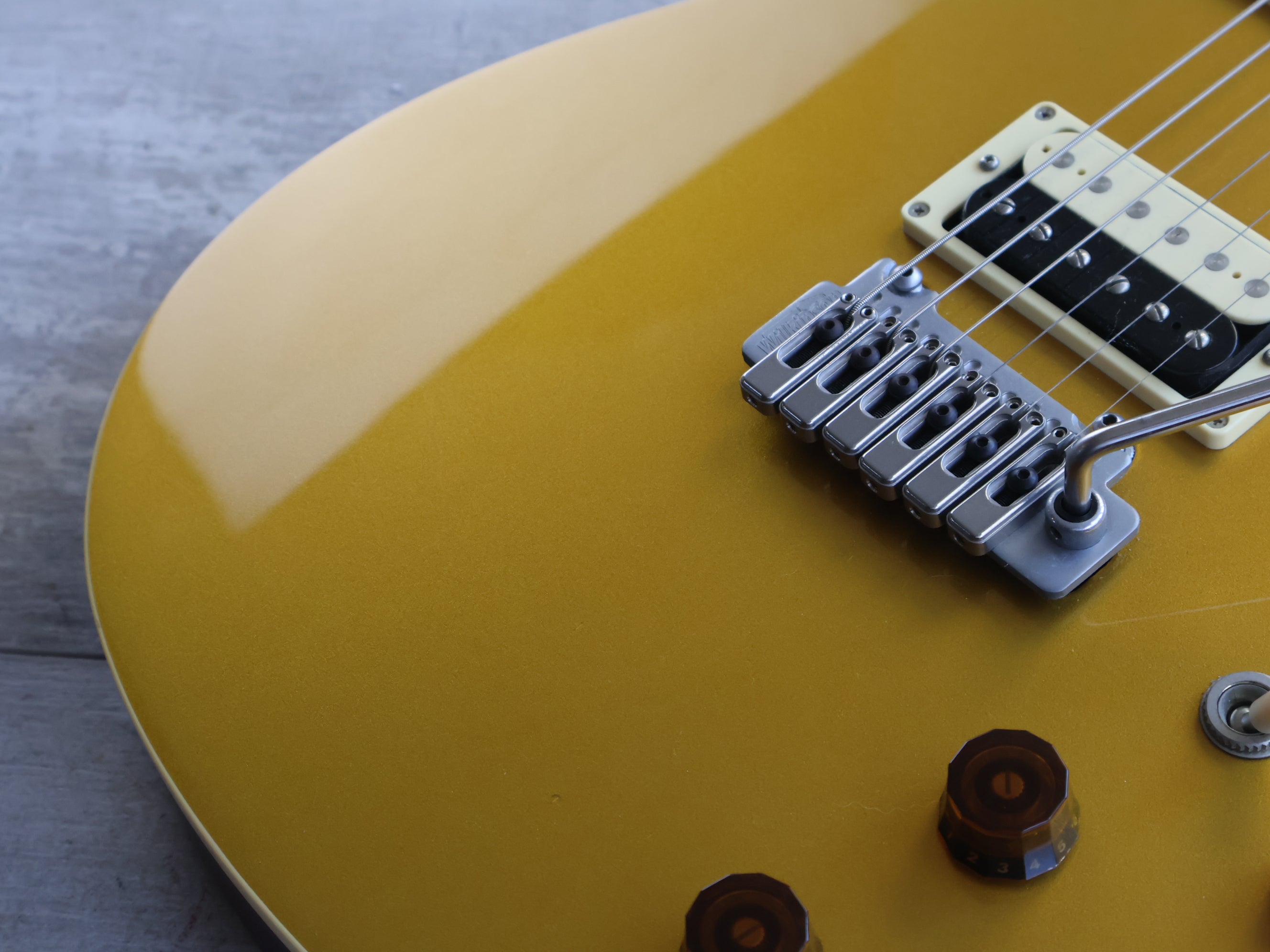 2010 Greco EW-88 Double Cutaway (Gold Top) – Cool Old Guitars