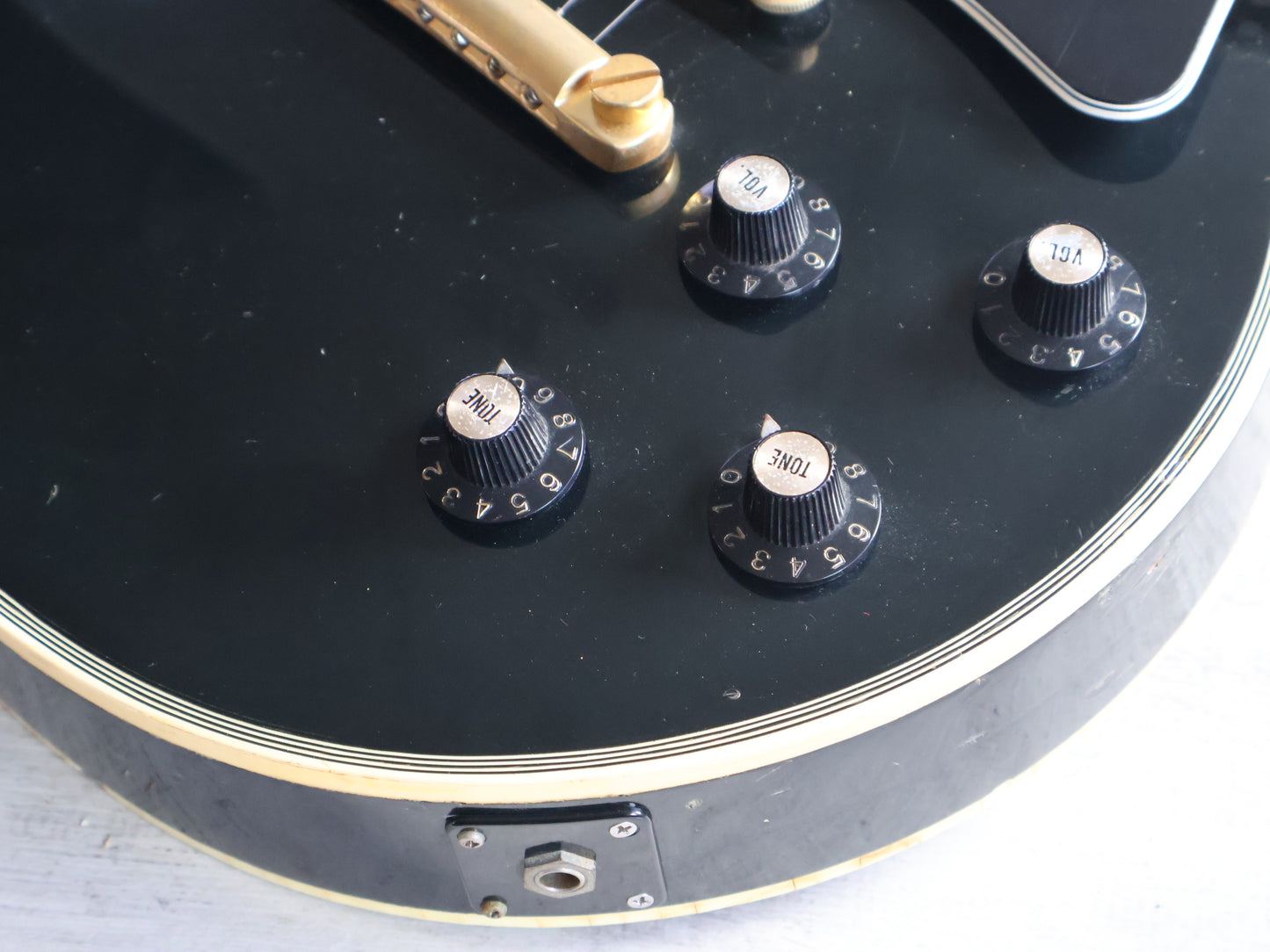 1976 Aria Pro II Japan LC-500 Les Paul Custom (Ebony)