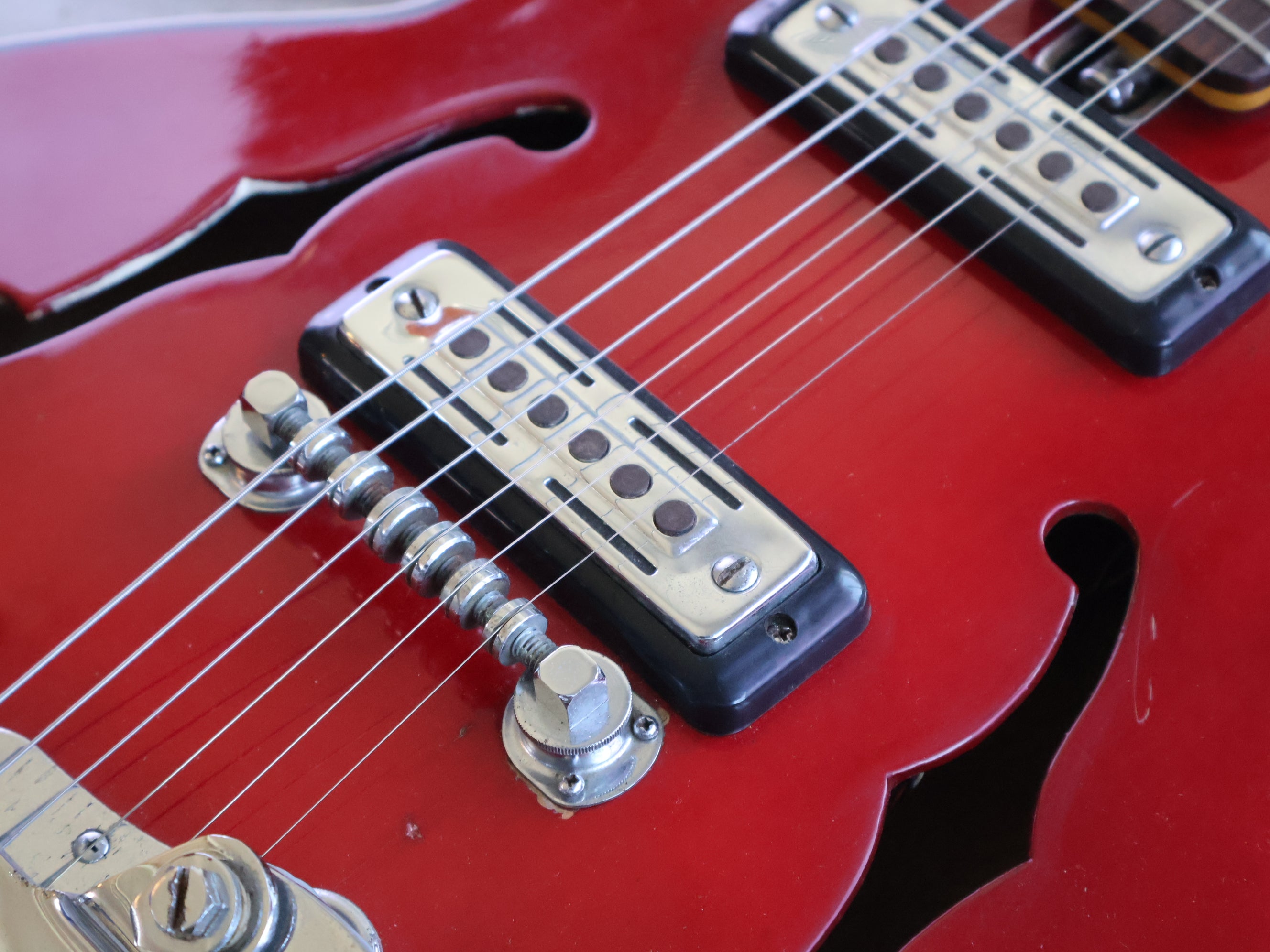 1960's Teisco Japan EP-2T Hollowbody w/Tremolo (Transparent Red