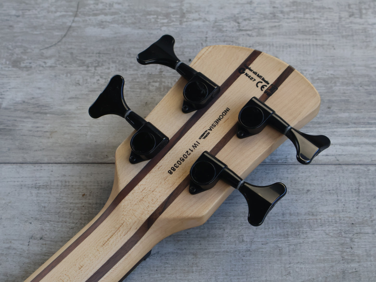 Spector "Performer 4" Bass (Red)