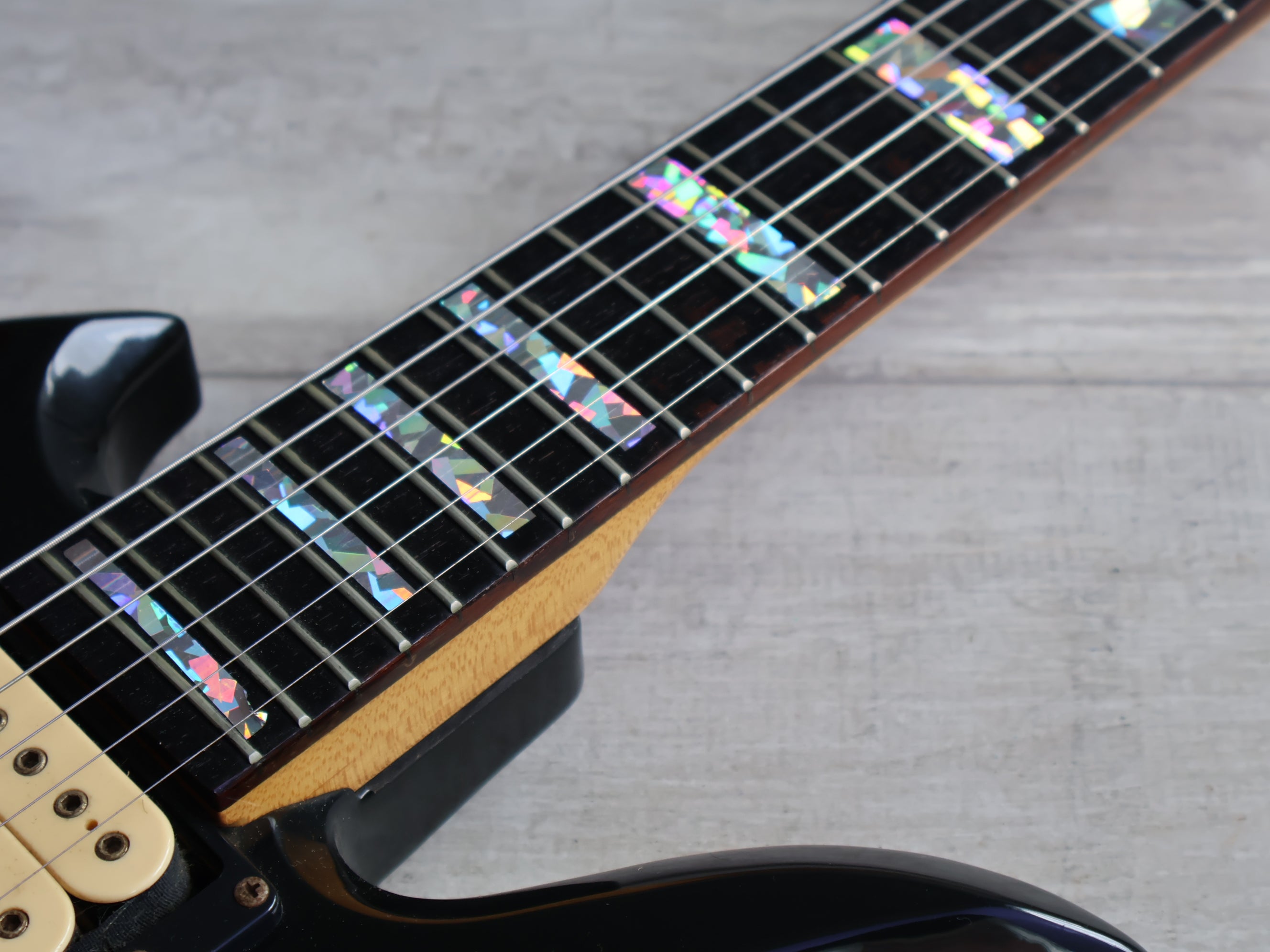 ＦＥＲＮＡＮＤＥＳ　　ＭＧ－１Ｘ 1990's Fernandes MG-1x Mini Mockingbird (Black) – Cool Old Guitars