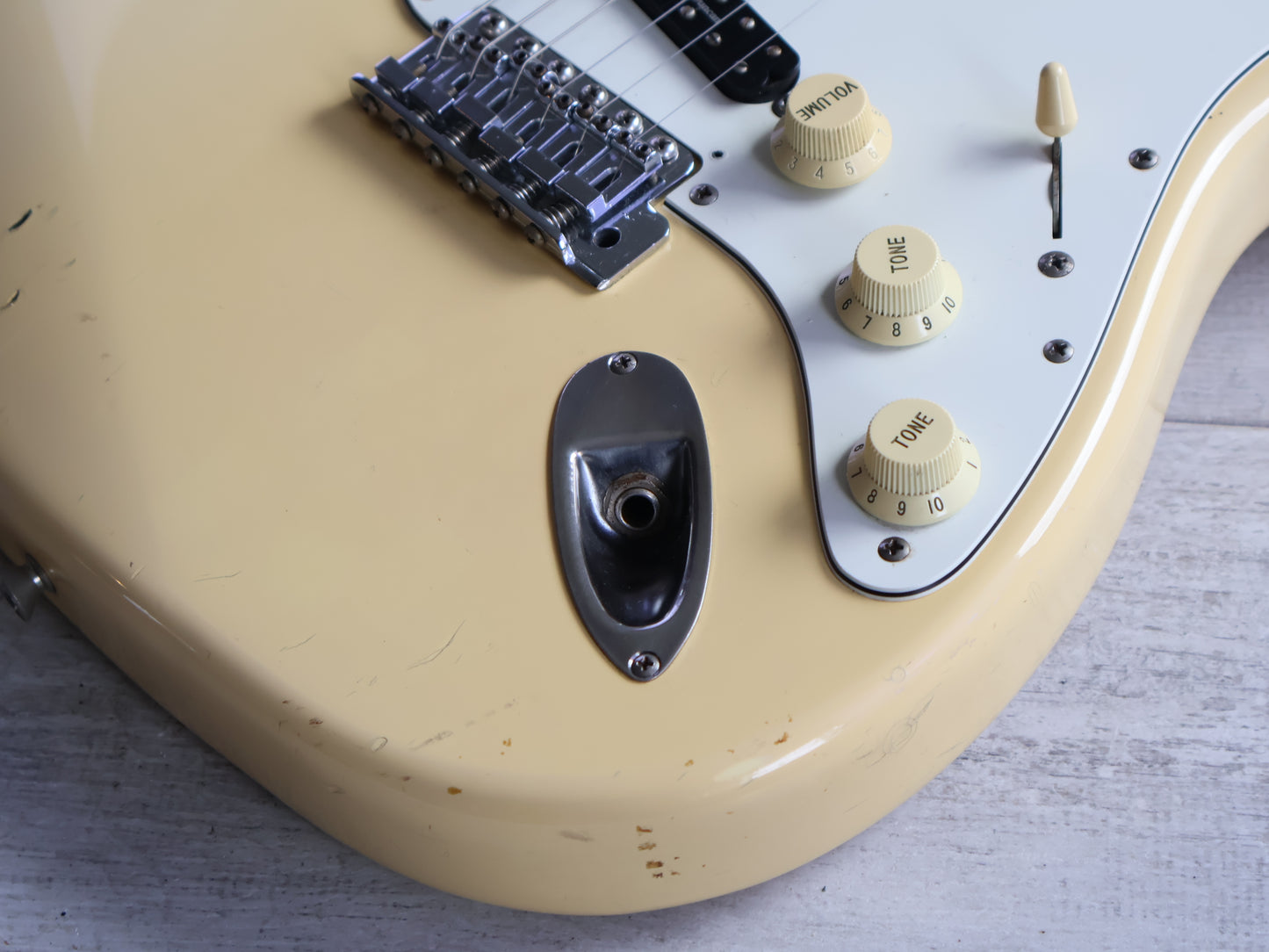 1991 Fender Japan ST72-860DSC Scalloped Yngwie Malmsteen Stratocaster (Aged White)