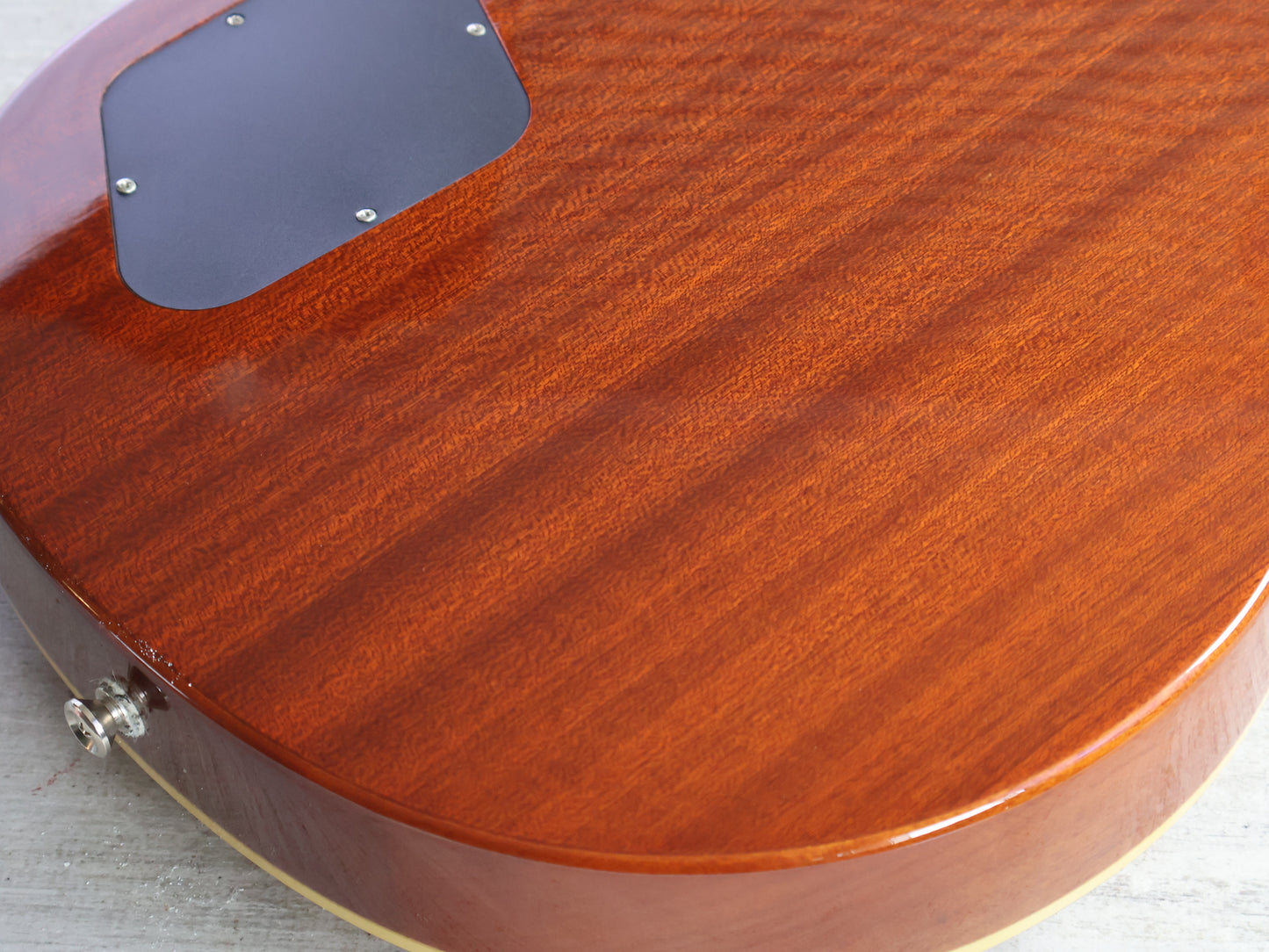 2019 Epiphone Les Paul Classic (Honey Burst)