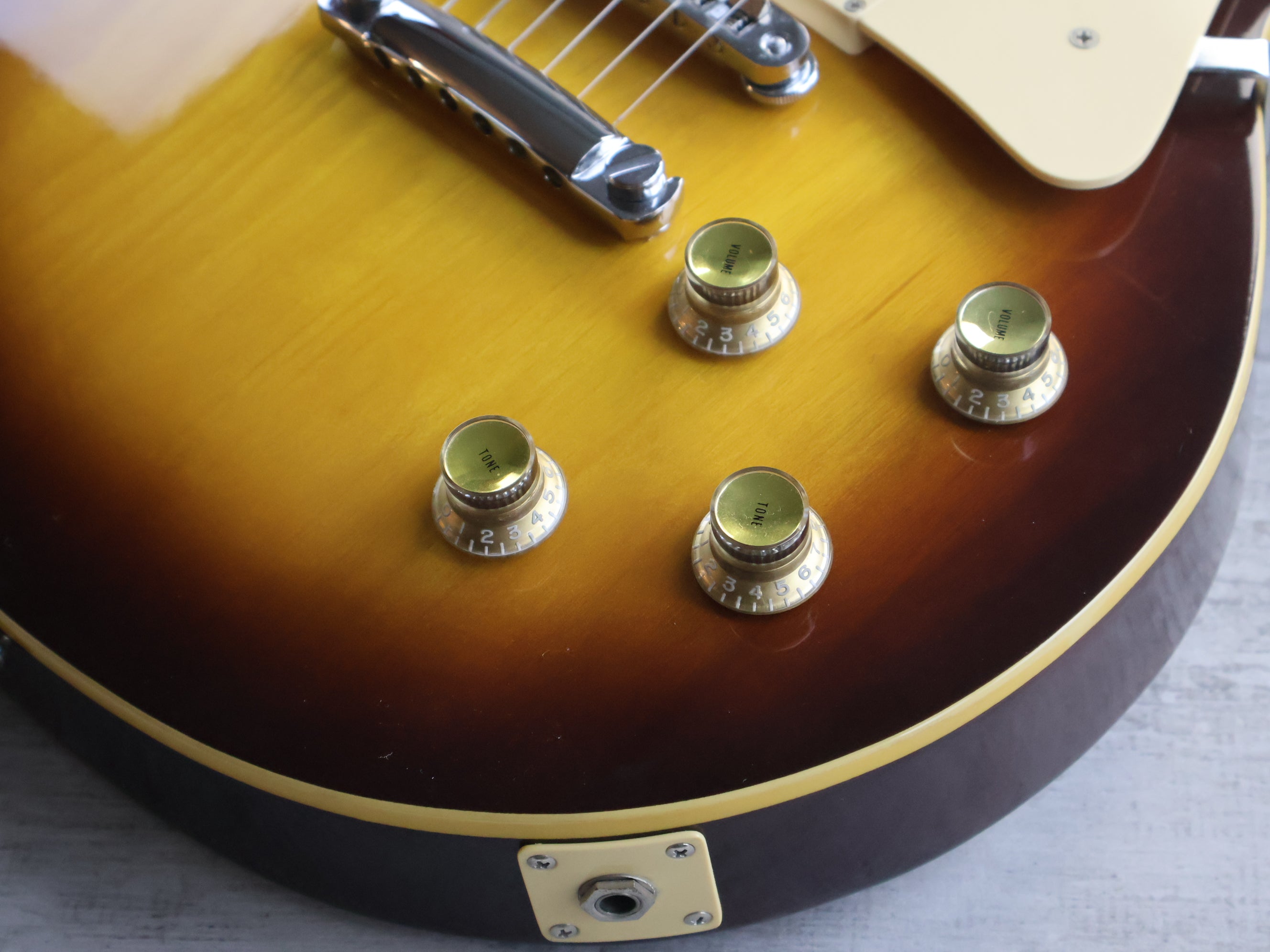 Greco Standard エレキギター サンバースト　EG 450 1978 Greco Japan EG-450 Les Paul Standard (Brown Sunburst) – Cool