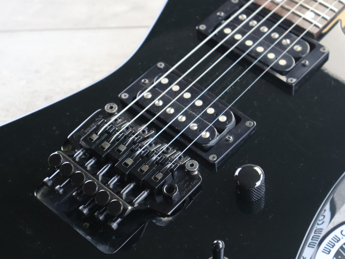 1991 Charvel Jackson CKL-068 Kelly Explorer (Black)