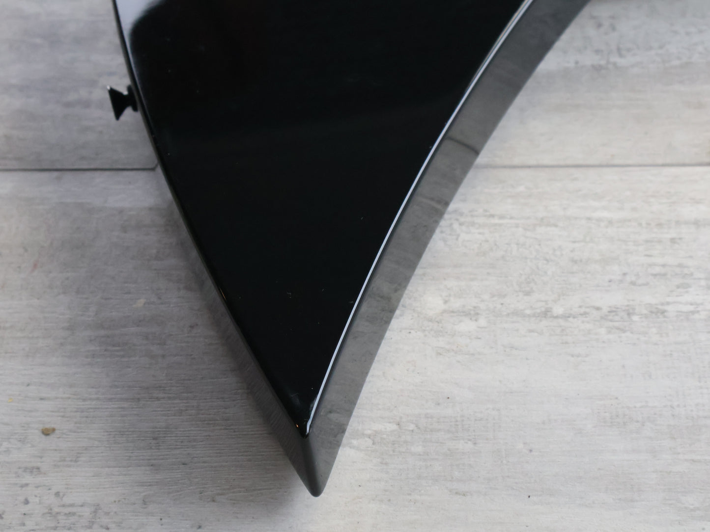 1991 Charvel Jackson CKL-068 Kelly Explorer (Black)