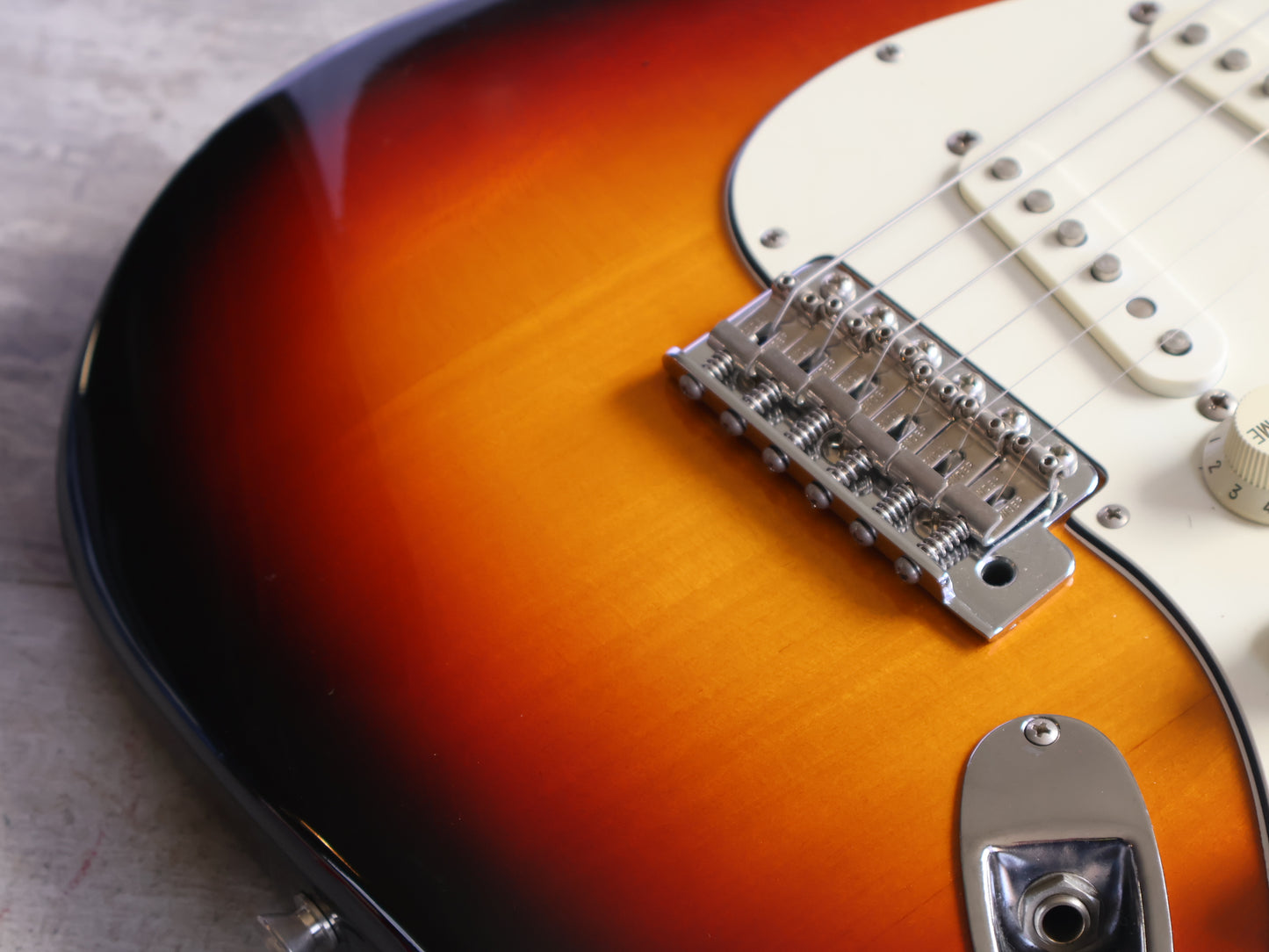 2001 Fender Japan ST62 '62 Reissue Stratocaster (Sunburst)