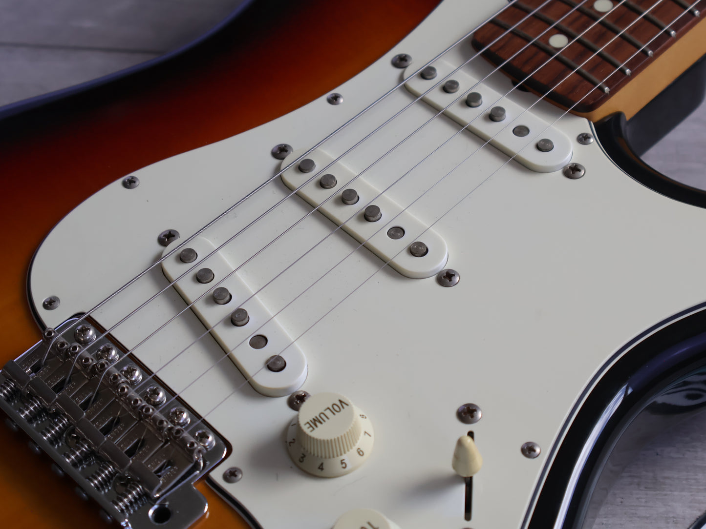 2001 Fender Japan ST62 '62 Reissue Stratocaster (Sunburst)