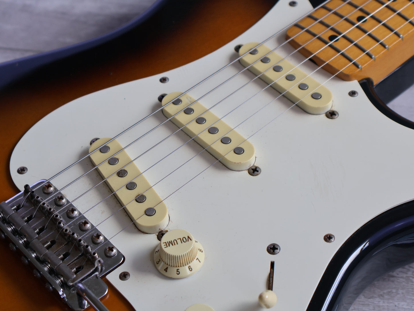 1993 Fender Japan ST54 '54 Reissue Stratocaster (Brown Sunburst)
