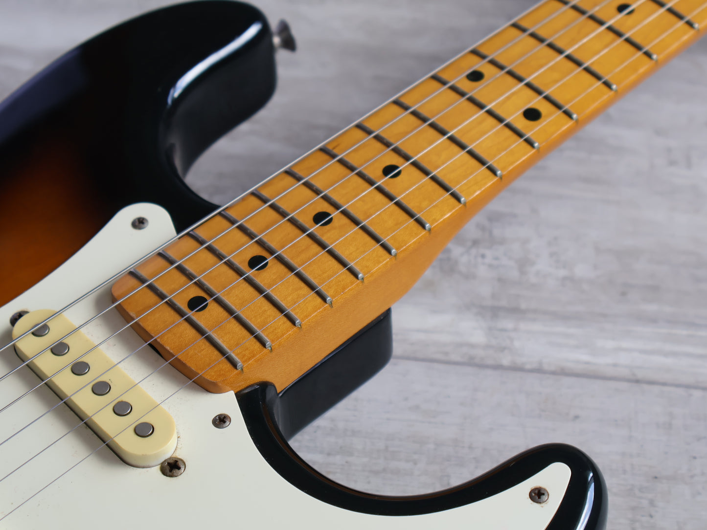 1993 Fender Japan ST54 '54 Reissue Stratocaster (Brown Sunburst)