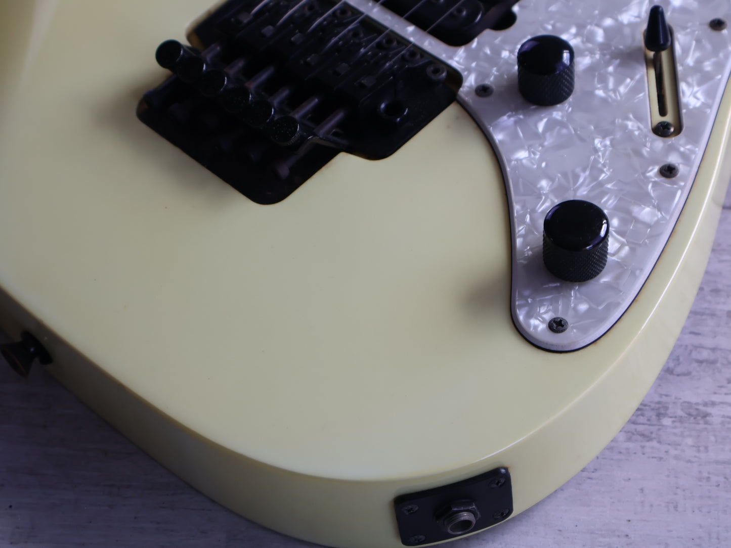 1997 Ibanez Japan RG390DX HSH Superstrat (Pearl White)
