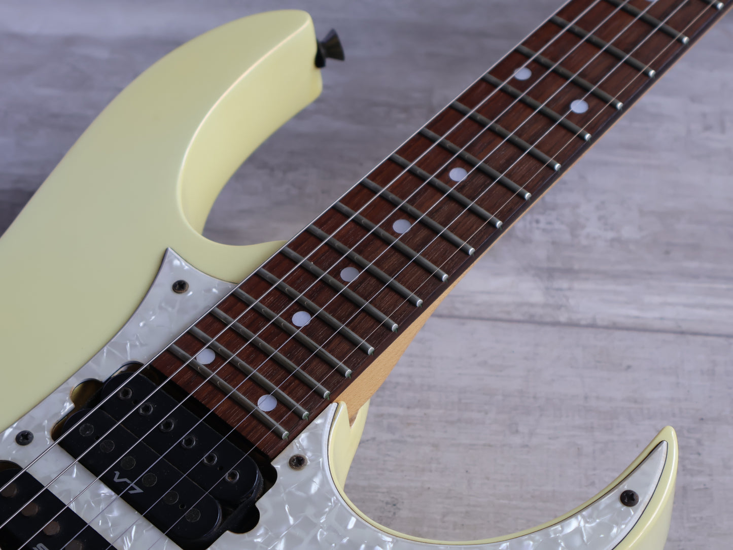 1997 Ibanez Japan RG390DX HSH Superstrat (Pearl White)