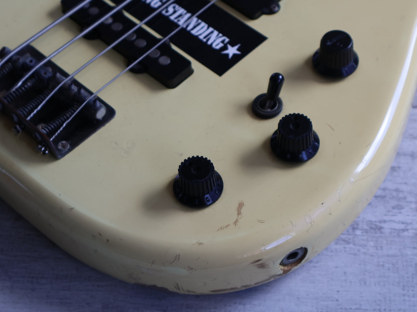 1985 Fender Japan "Jazz Bass Special" Duff McKagen Bass (Aged White)