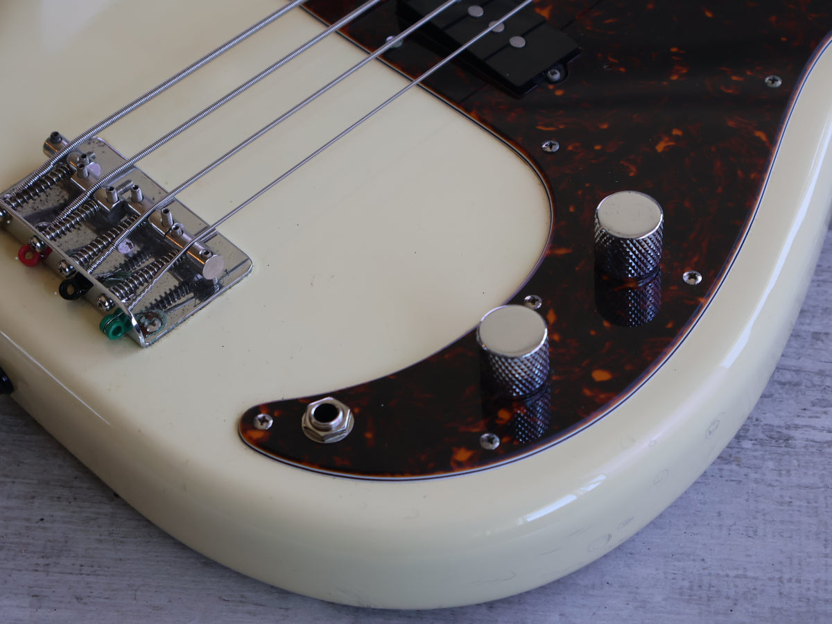 2004 Fender Japan PB62 '62 Reissue Precision Bass (Vintage White)