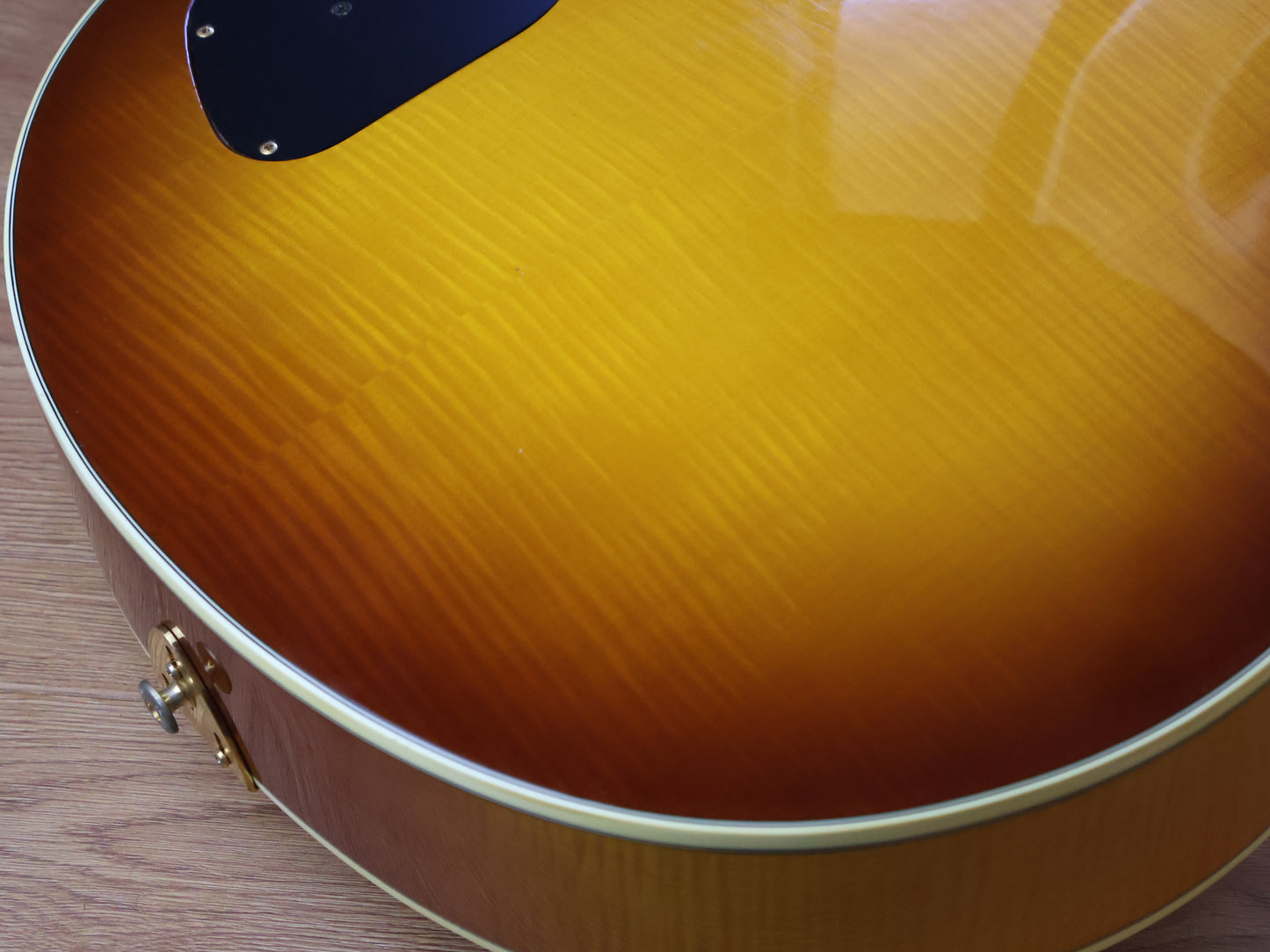 1992 Aria Pro II Custom Shop FA-01S Hollowbody Jazzbox (Heritage Sunburst)