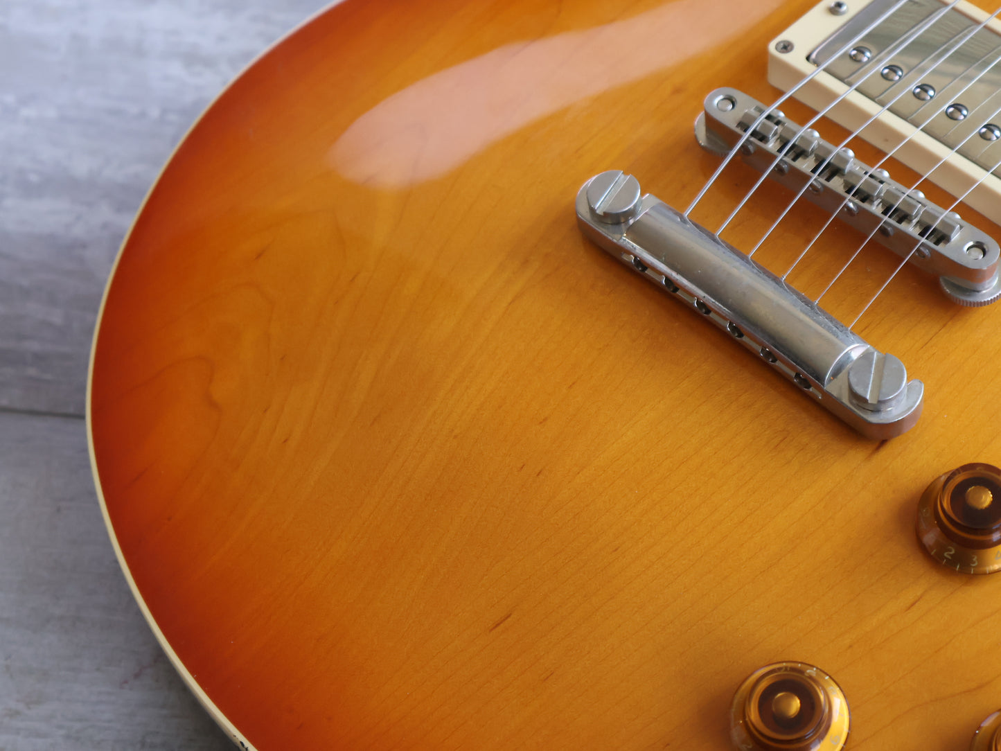 2016 FGN (Fujigen Japan) NLS-100 Neo Classic Les Paul Standard (Faded Cherry)