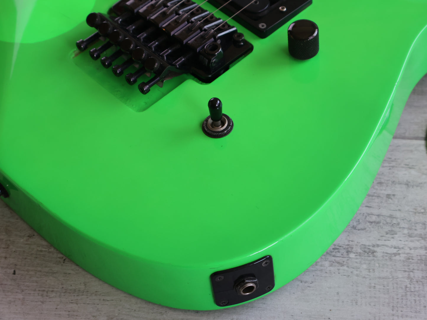 1985 BC Rich Japan GS-MR851 NJ Series Gunslinger (Day Glow Green)