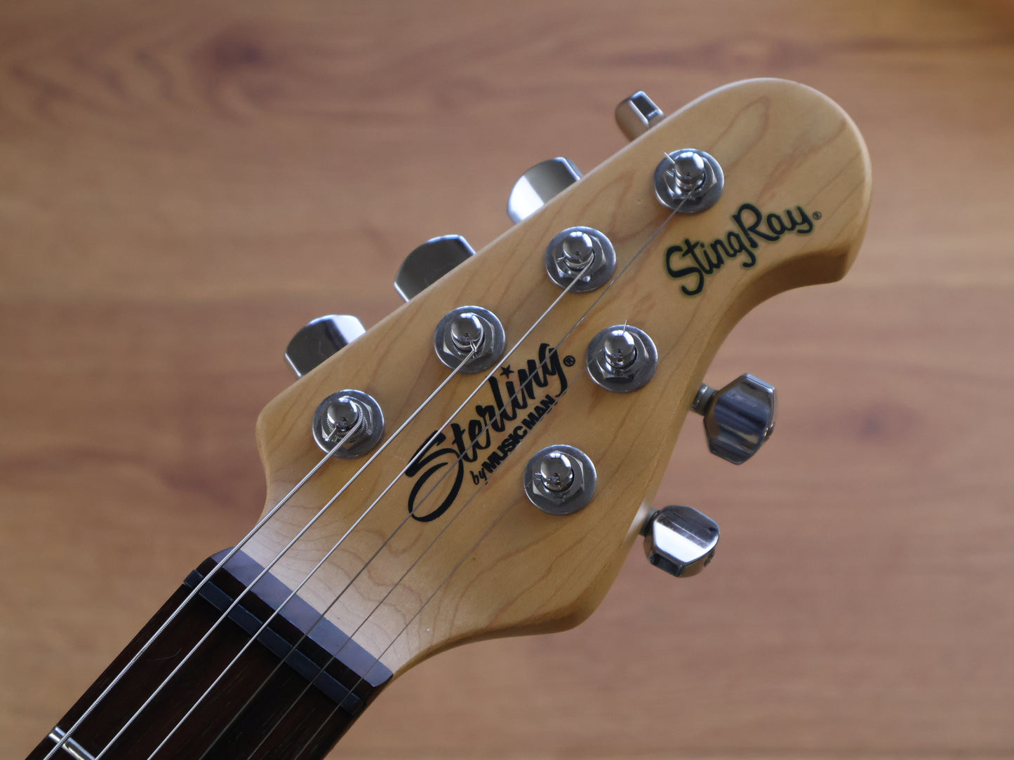 Sterling by Music Man Stingray SR50 (Black)