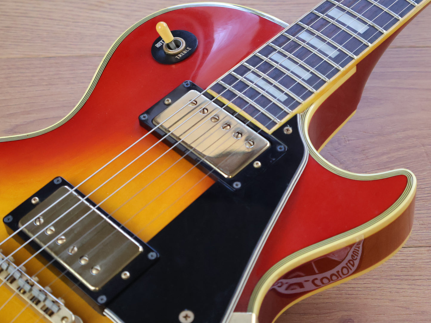 1982 Greco Japan EGC68-50 '68 Reissue Les Paul Custom (Cherry Sunburst)