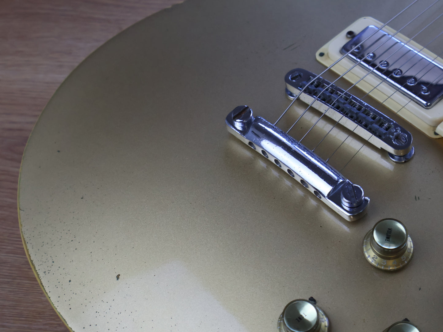 1975 Greco Japan EG-550GS Les Paul Deluxe (Goldtop)