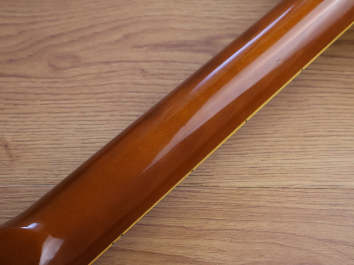 1975 Greco Japan EG-550GS Les Paul Deluxe (Goldtop)