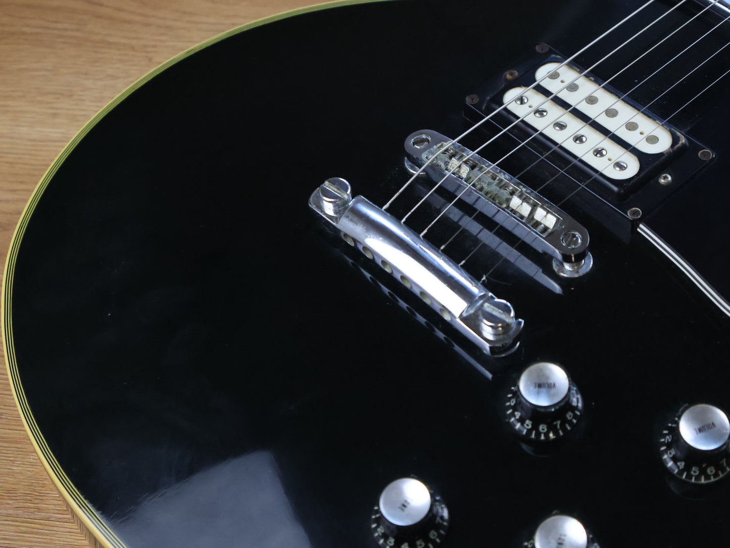 1975 Greco EG-480B Les Paul (Black)