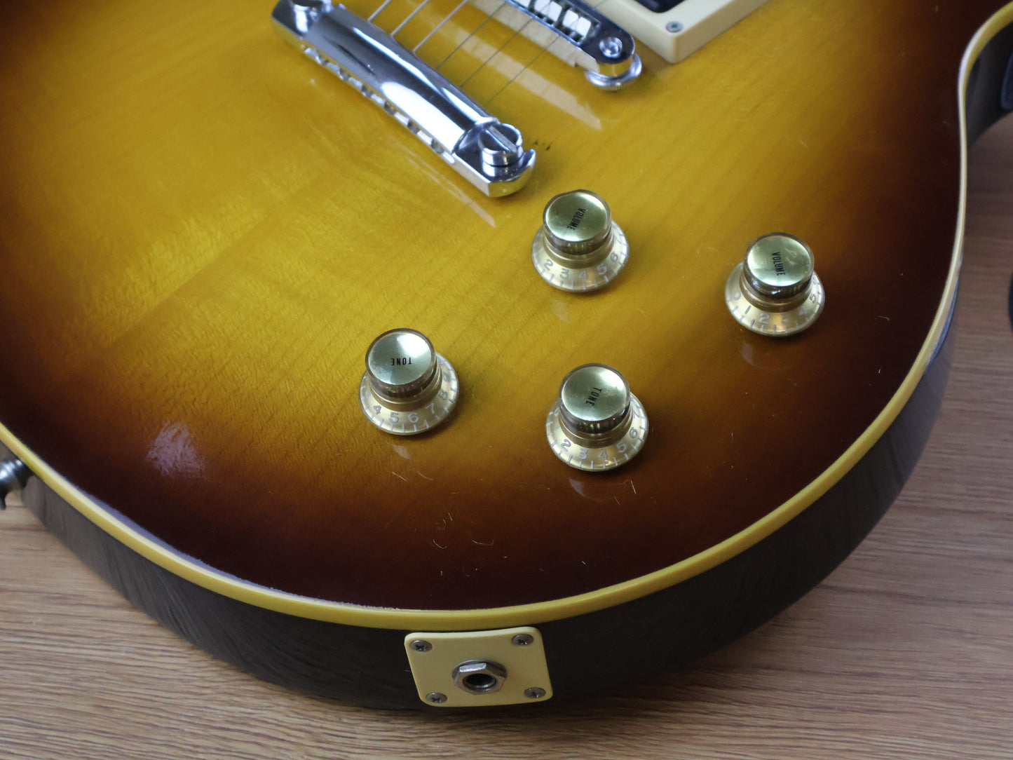 1977 Greco Japan EG-450 Les Paul Standard (Brown Sunburst)