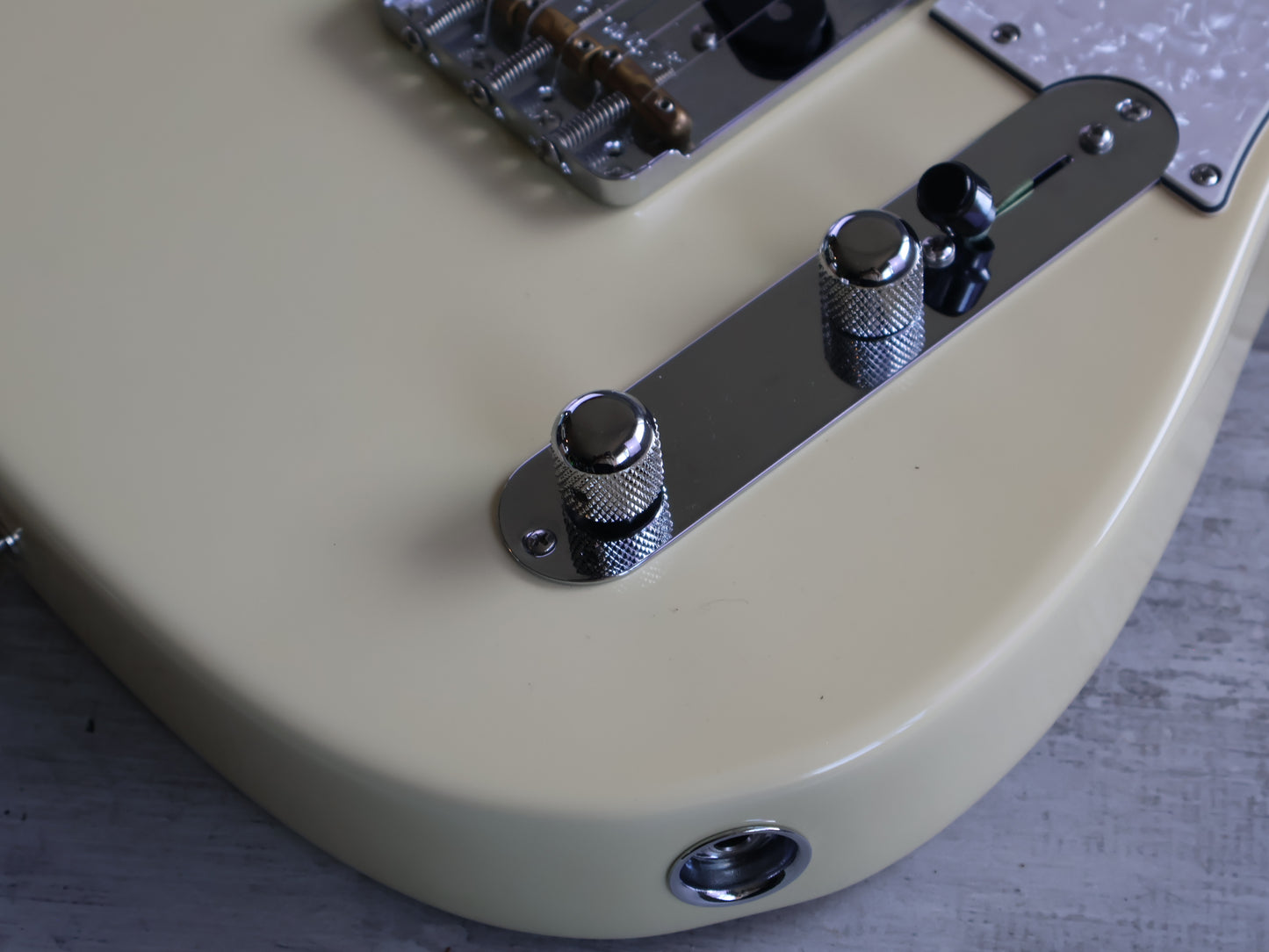 2021 Fender USA American Professional II Telecaster - Rosewood Fingerboard (Olympic White)