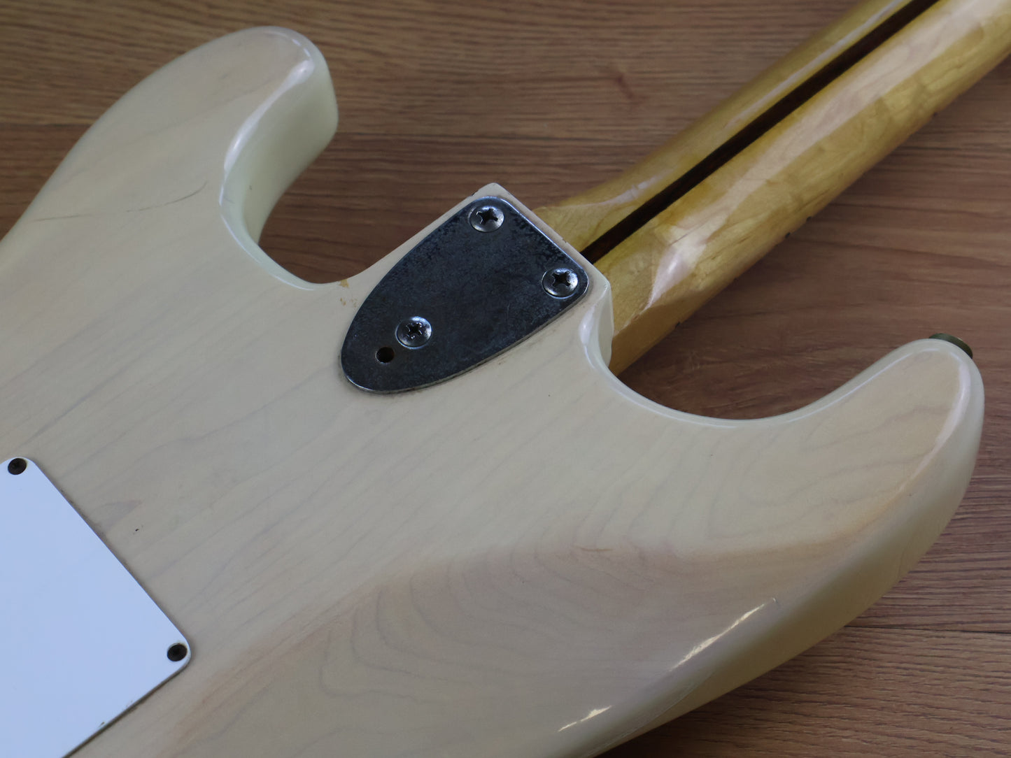 1975 Fernandes Burny FST-60 Stratocaster (Transparent Vintage White)