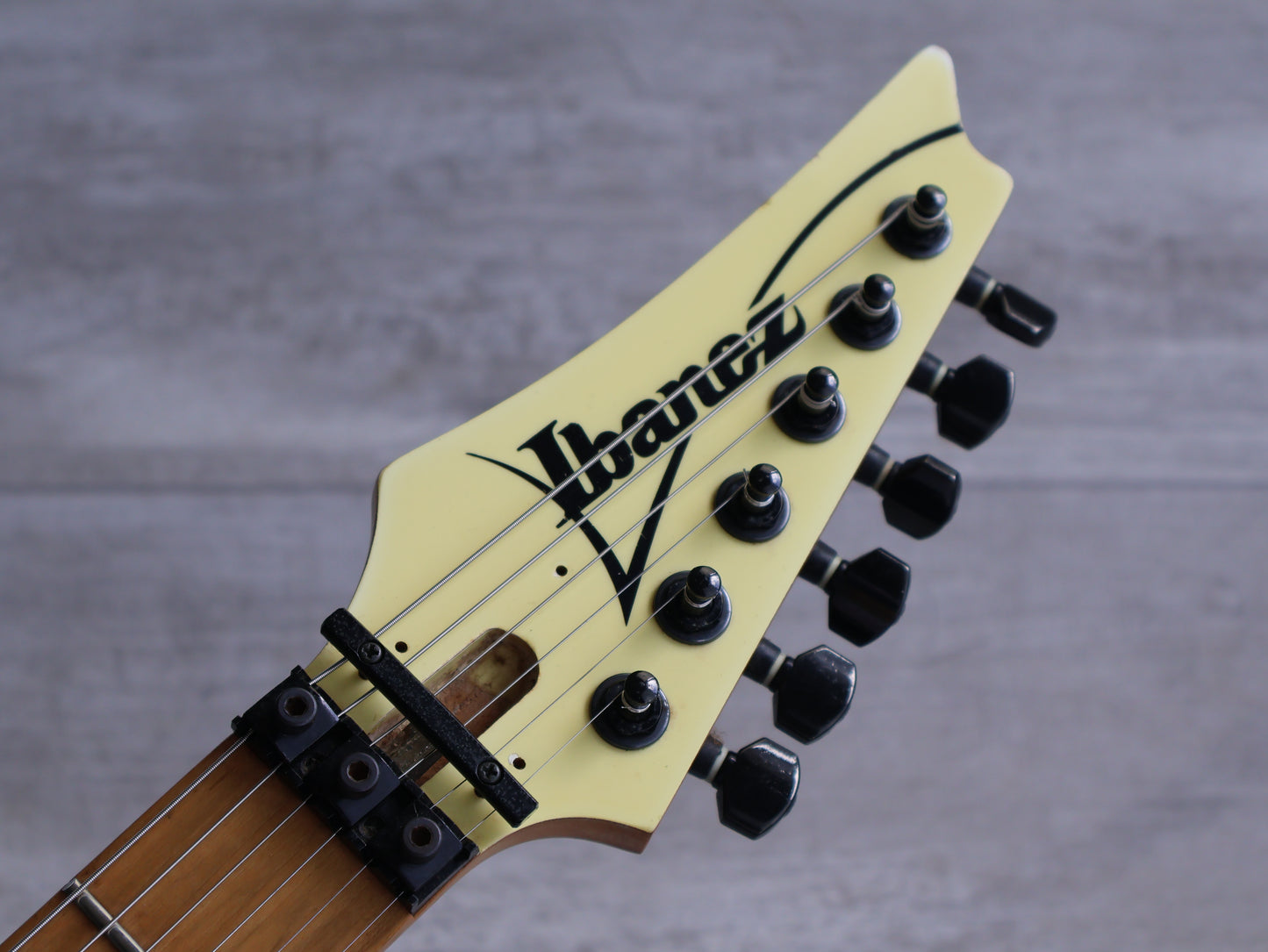 1993 Ibanez Japan RGR-550S HSH Superstrat w/Reverse Headstock (White)