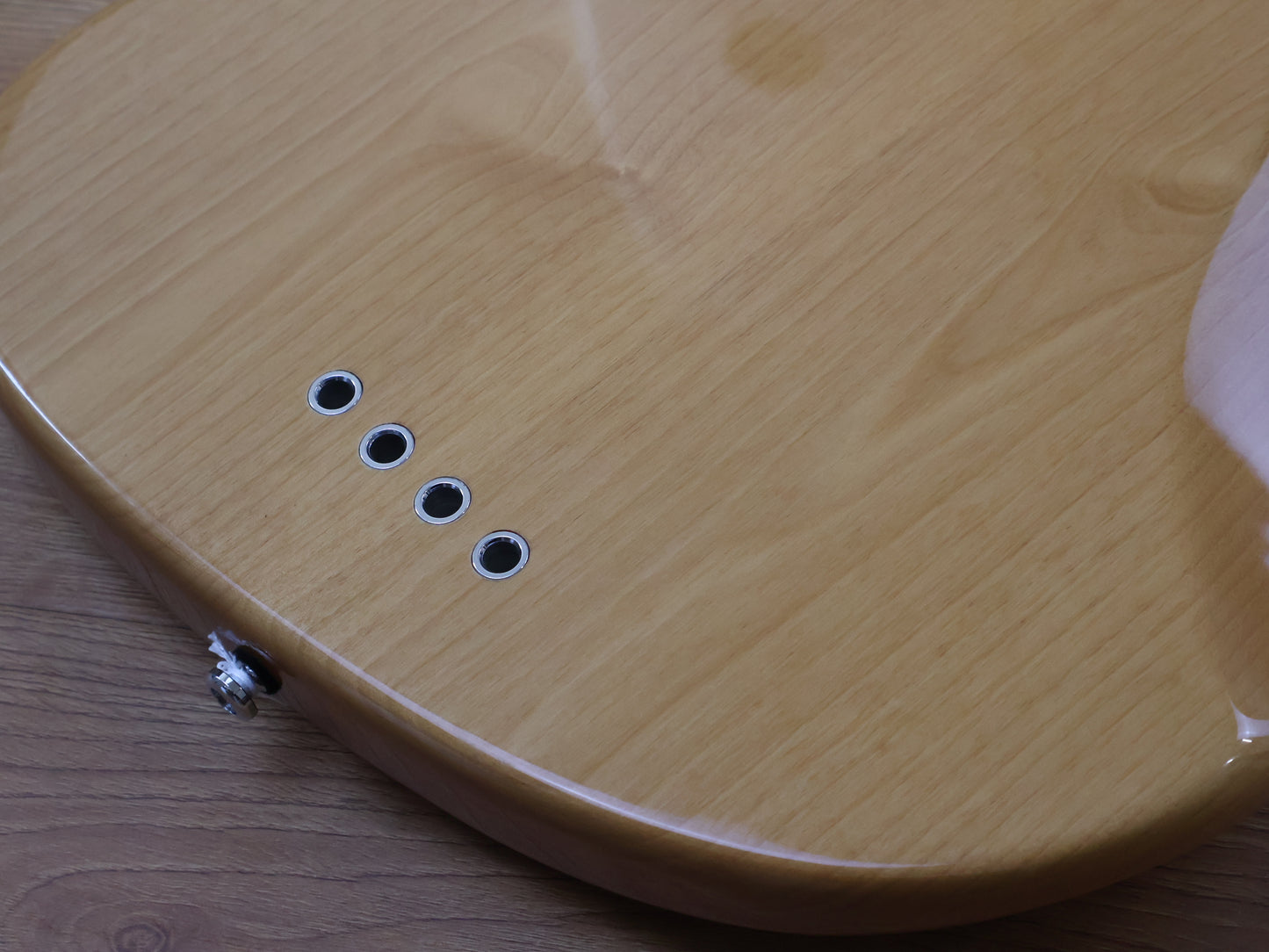 Sire Marcus Miller V5 5-String Bass (Natural)