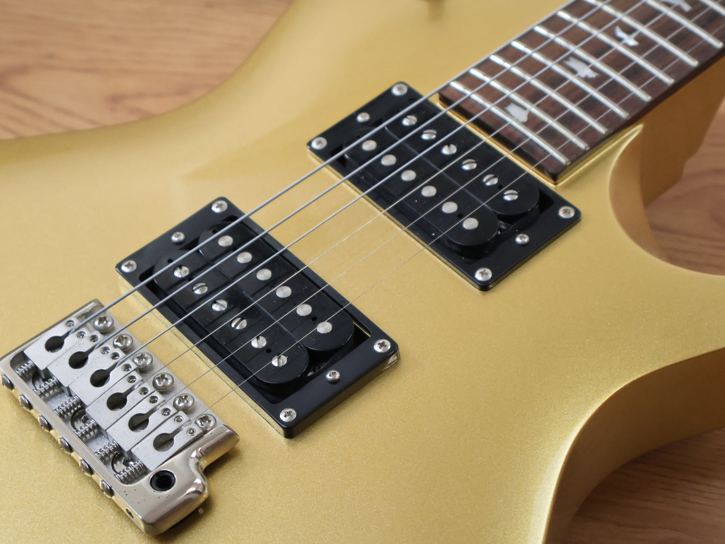 2021 PRS SE Santana Singlecut (Egyptian Gold)