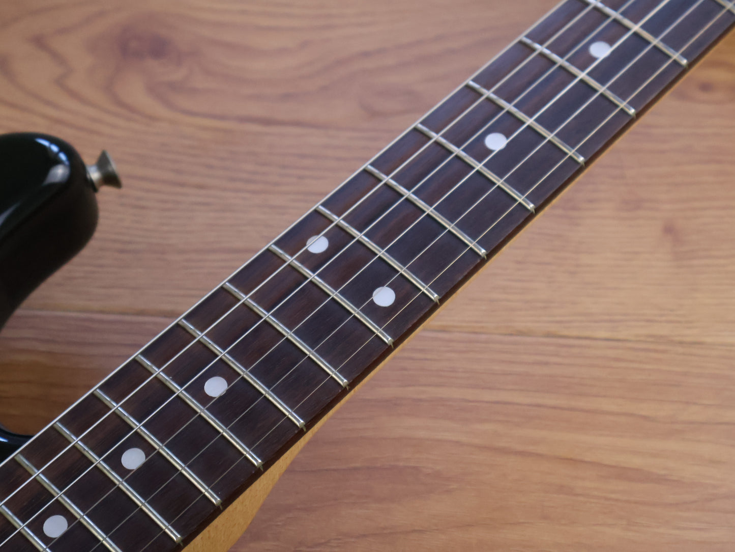 1992 Squier Japan SST-33 "Silver Series" Stratocaster (Blueburst Fotoflame)