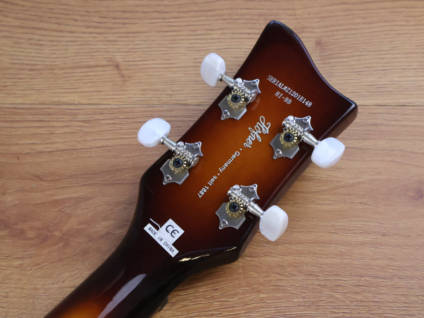 Hofner BB Hi Series Violin Beatle Bass (Sunburst)