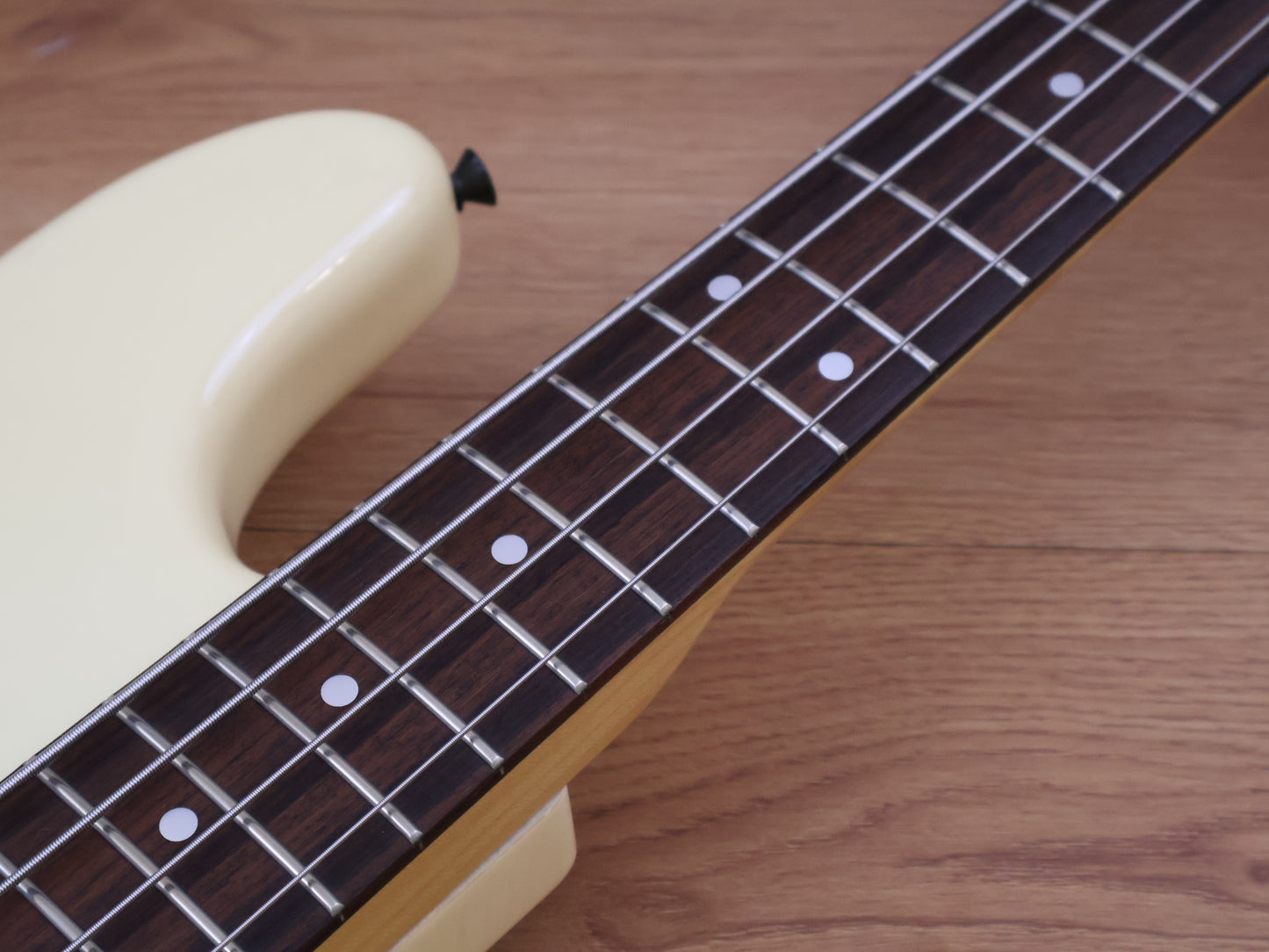 1987 Fender Japan "Jazz Bass Special" Duff McKagen Bass (Aged White)