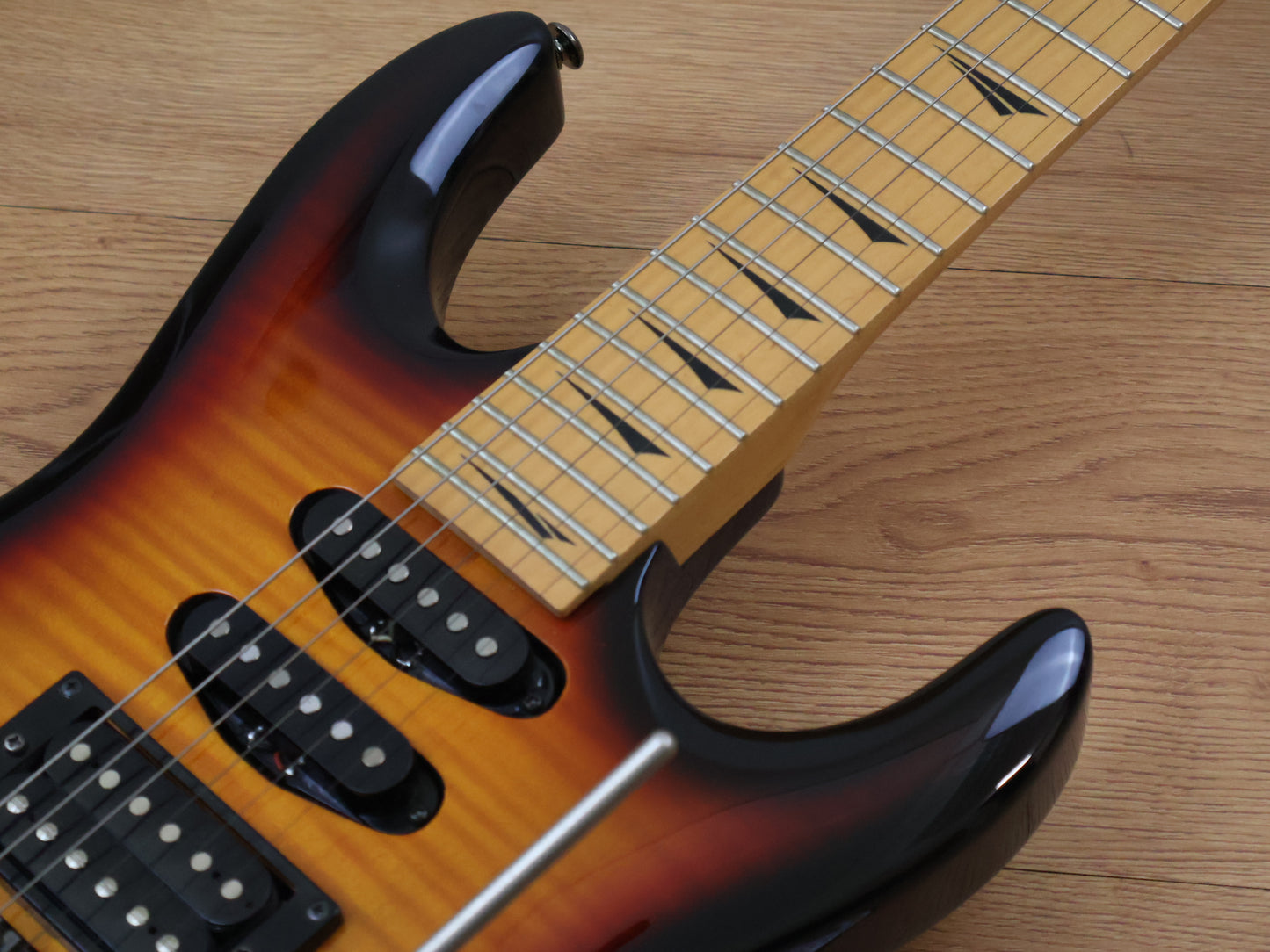 Kramer Pacer Custom 211 FR Superstrat (Sunburst)