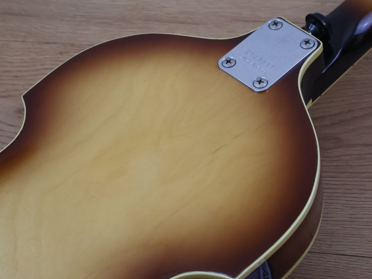 1976 Greco Japan VB-450 Violin Beatle Bass (Brown Sunburst)