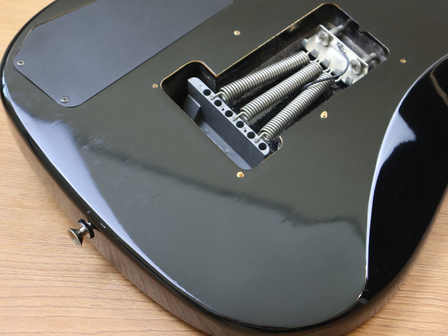 Washburn Nuno Bettencourt N1 (Black)