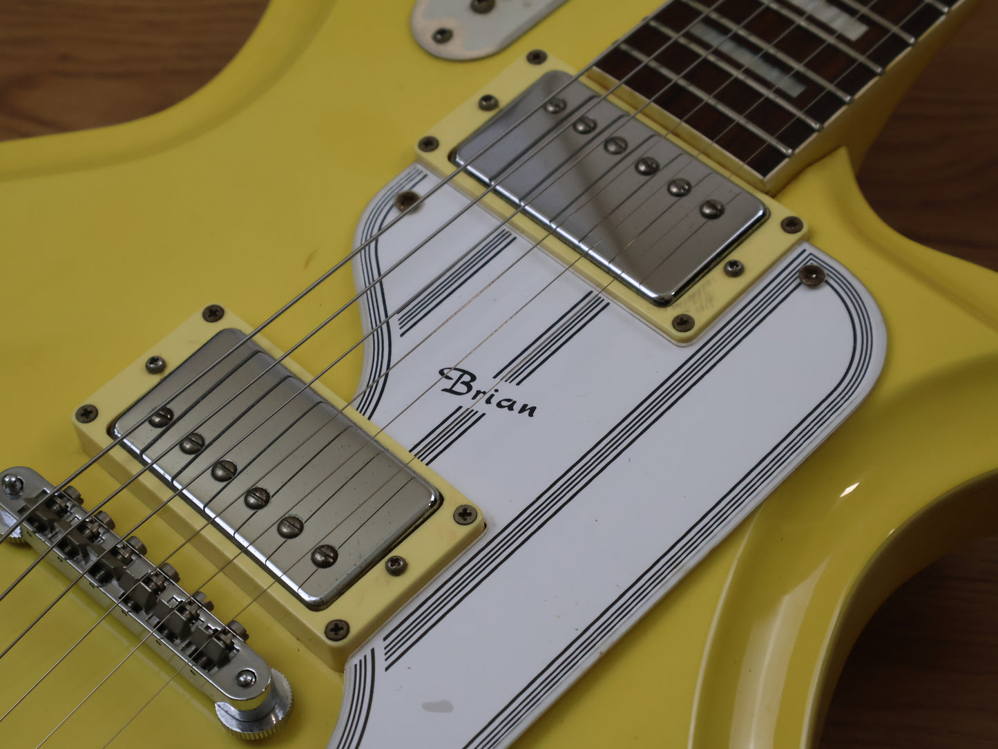 1990's Brian (by Bacchus) BNG-450 National/Airline Single Cutaway (Yellow)