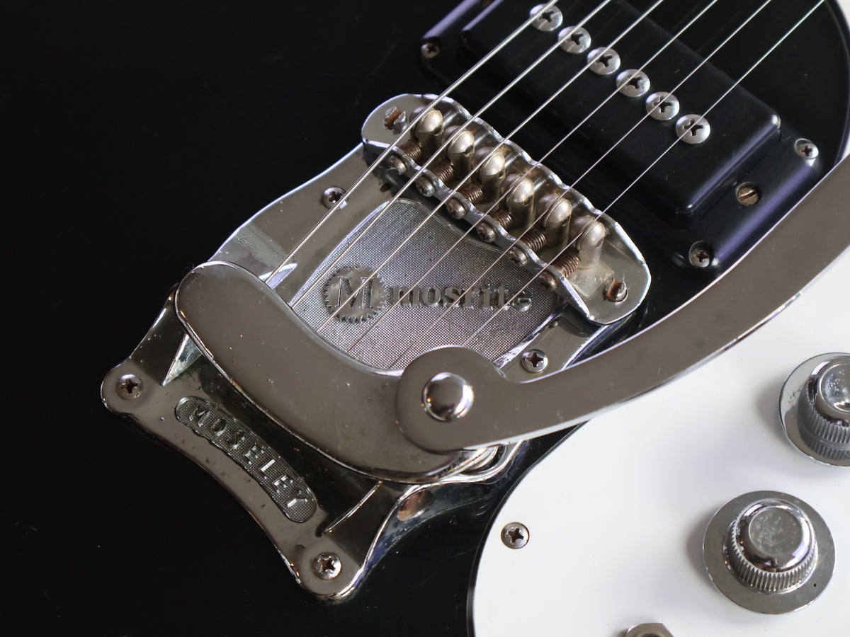 1970's Mosrite Japan Avenger w/Moseley Vibrato (Black)