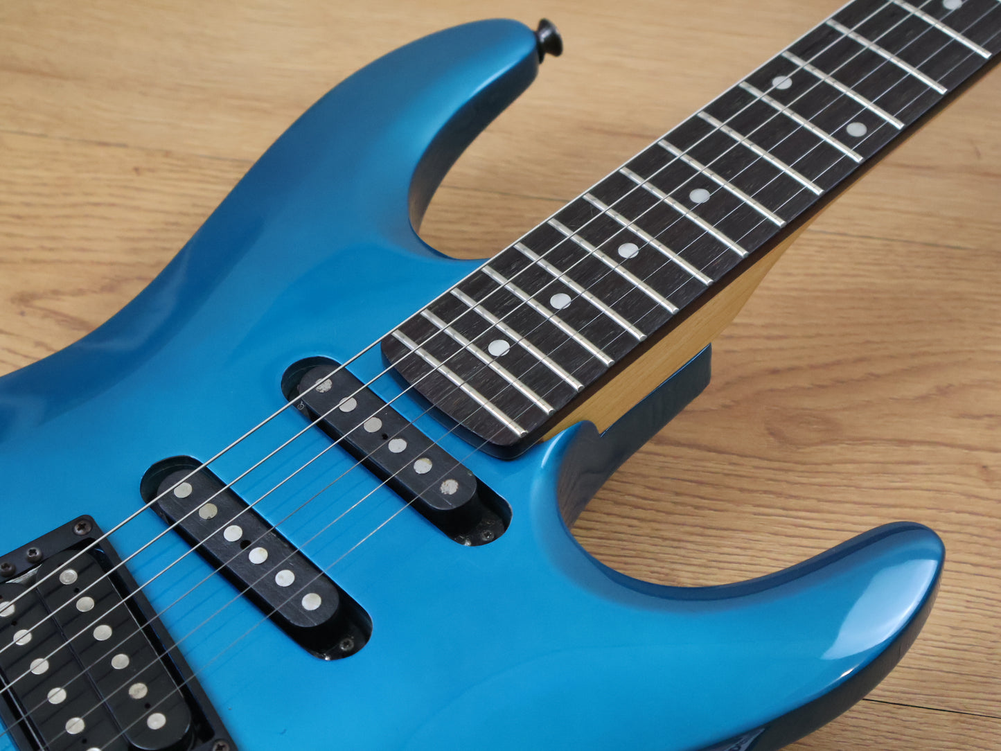 1989 Kramer 100 Series 620 HSS Superstrat w/Floyd Rose (Candy Blue)