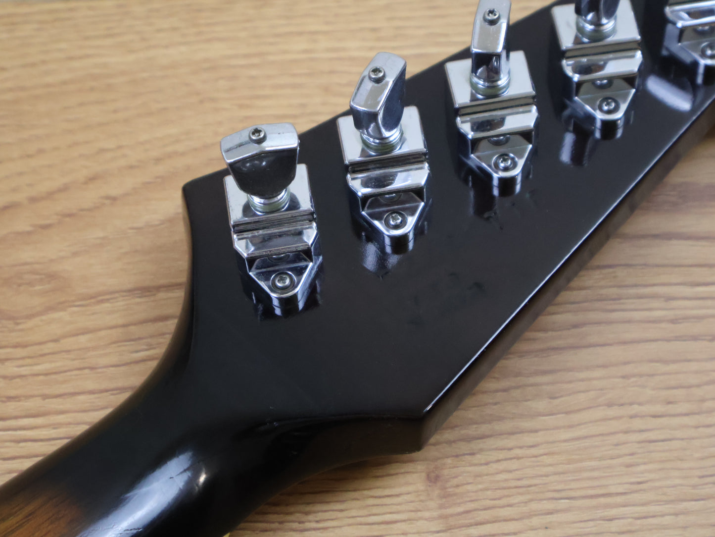 1991 Gibson USA Firebird V (Sunburst)