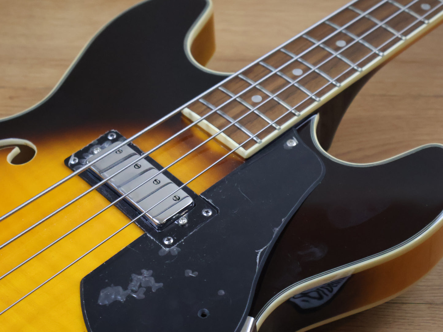 Aria Pro 2 TAB-CLS/FM BS Hollowbody Bass (Brown Sunburst)