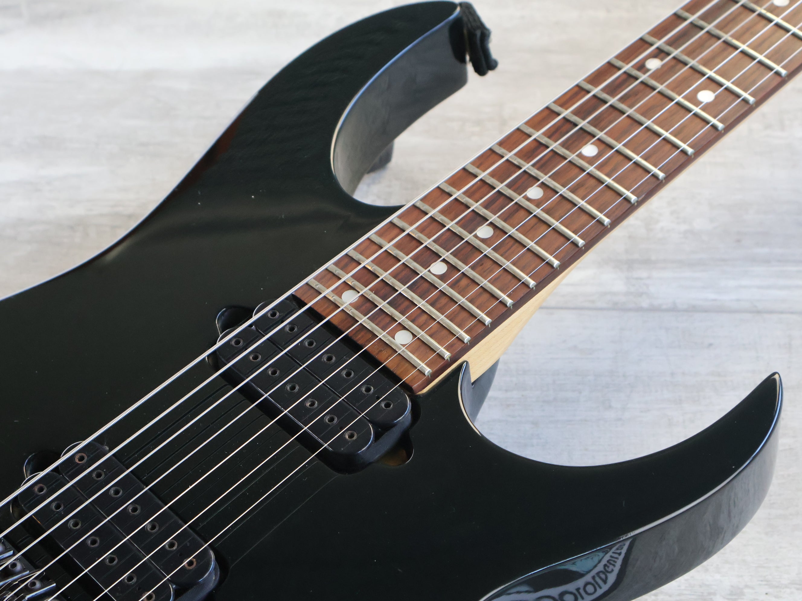 1998 Ibanez Japan RG7620 7-String HH Superstrat (Black) – Cool Old