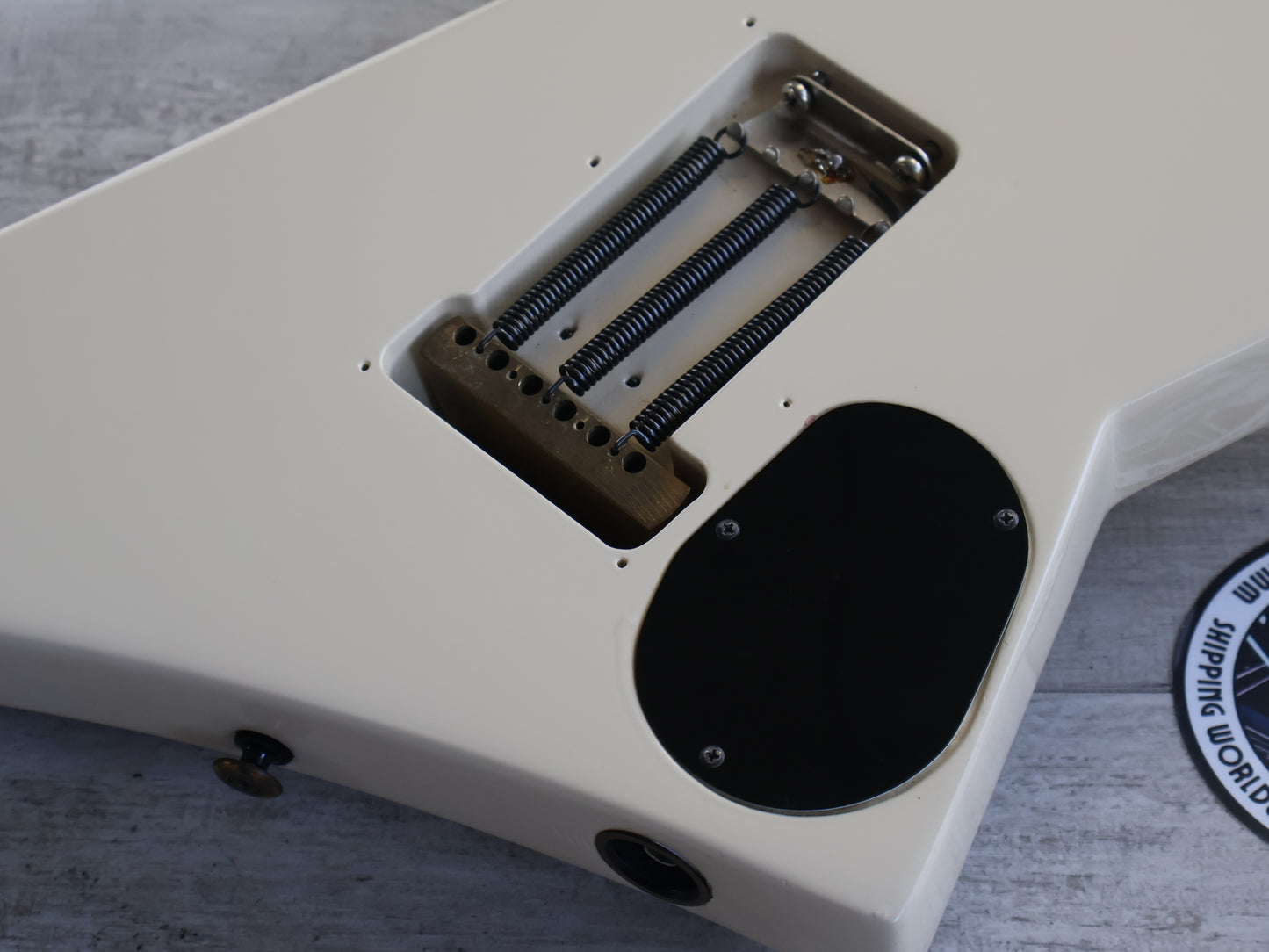 1984 Westone Raider I LH Left Handed Explorer (Black/White)